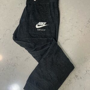 Nike Black Sweatpants Relaxed Fit Joggers